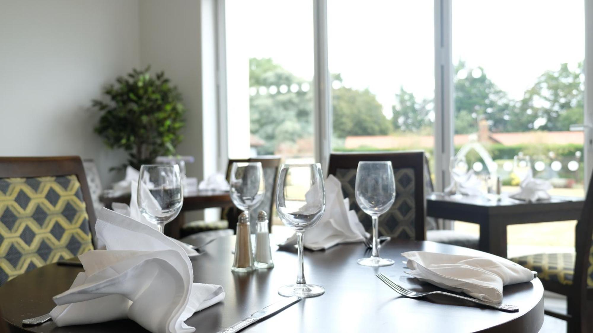 Best Western Priory Hotel Bury St. Edmunds Extérieur photo