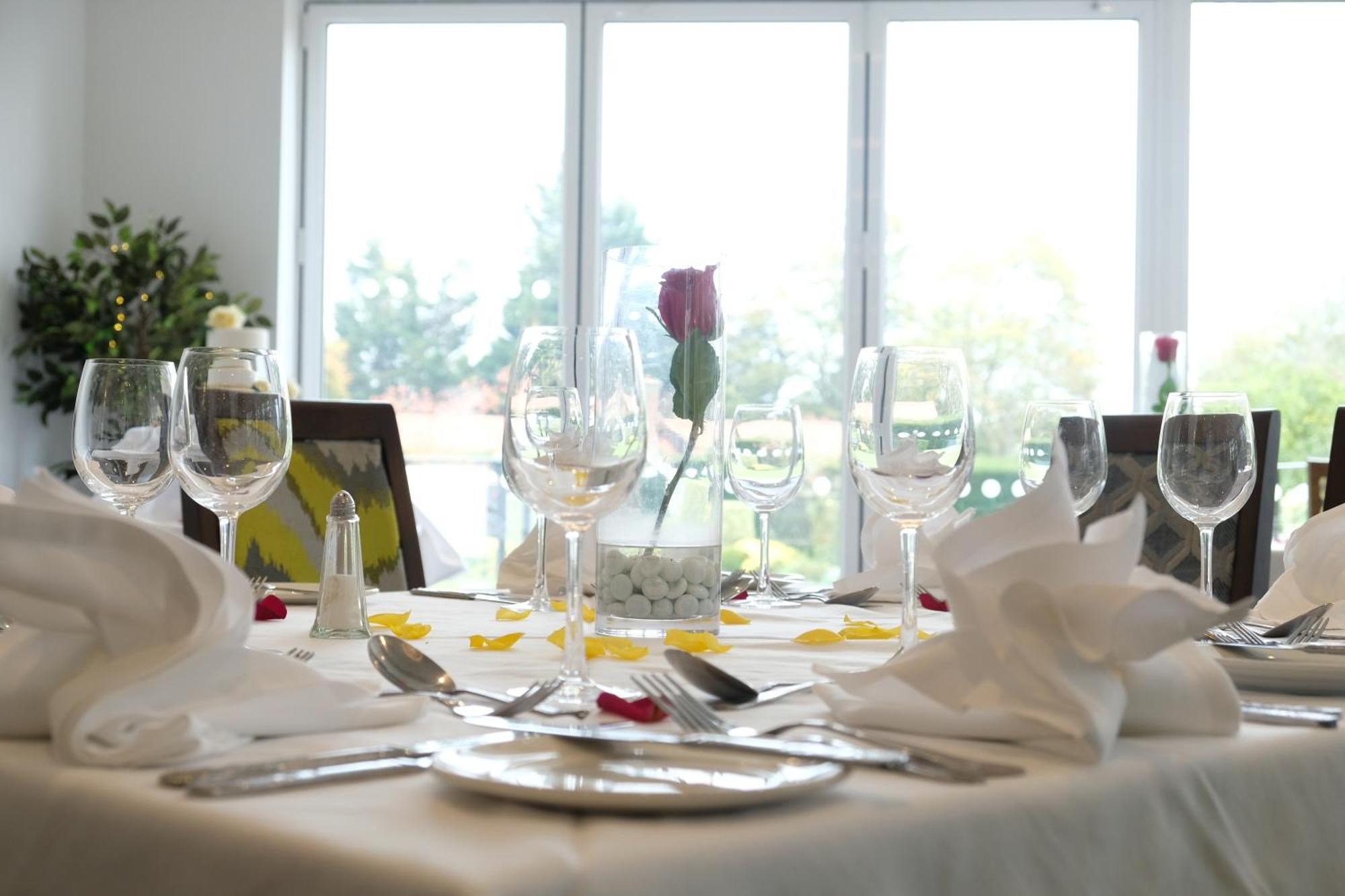 Best Western Priory Hotel Bury St. Edmunds Extérieur photo