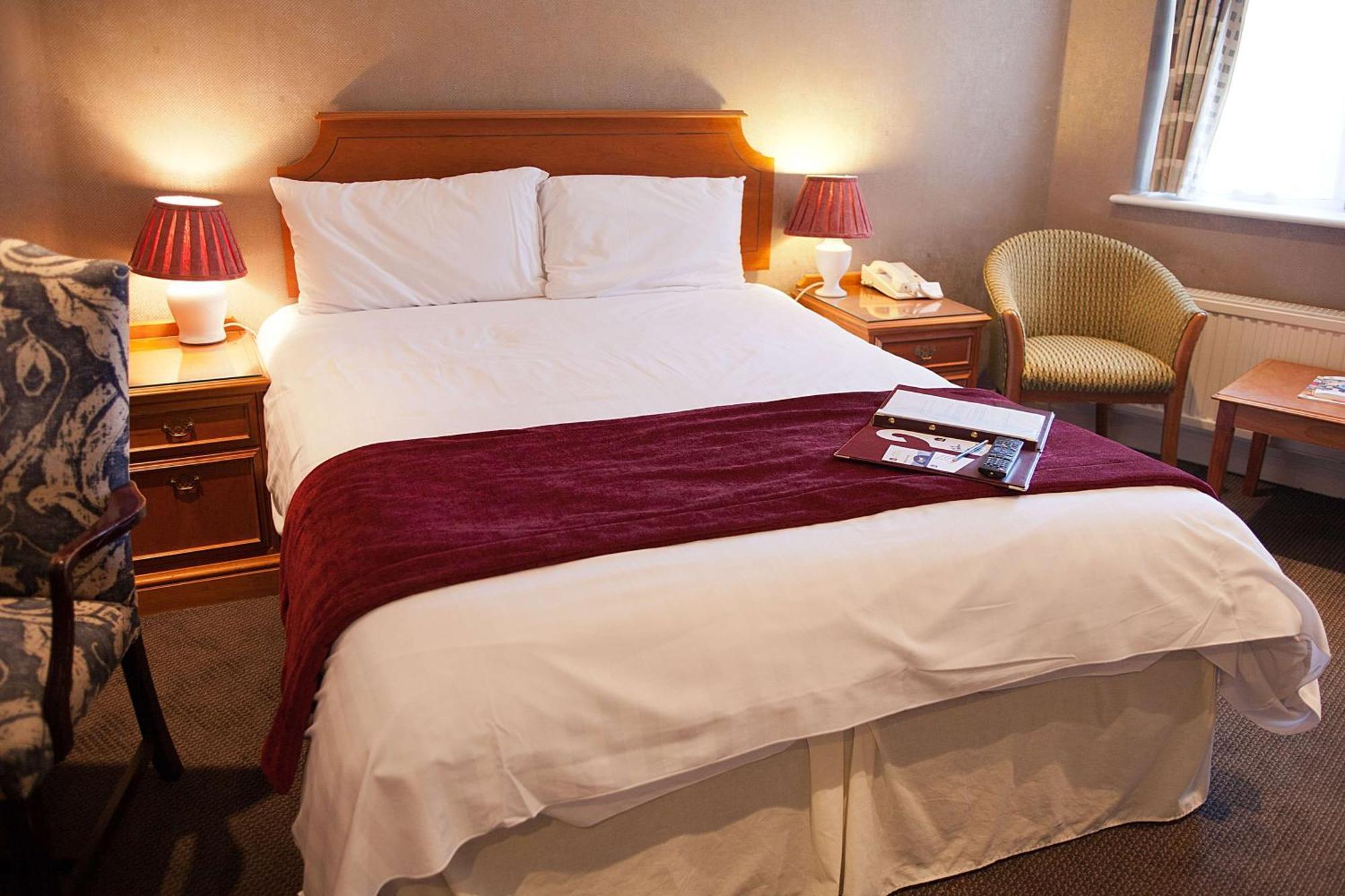 Best Western Priory Hotel Bury St. Edmunds Extérieur photo